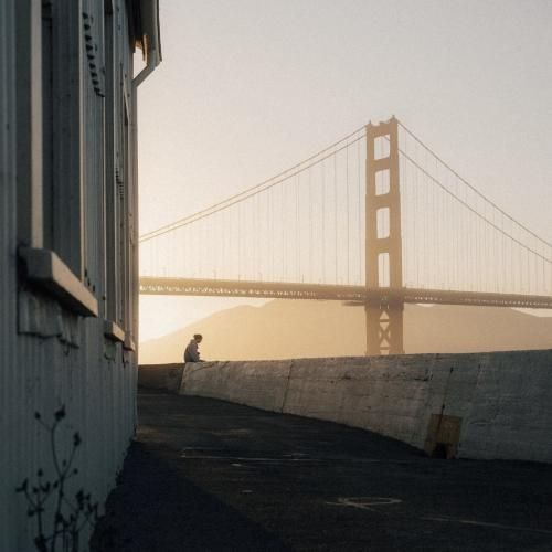  خیلی دوست داشتم که دستای تو همیشه مال من باشه