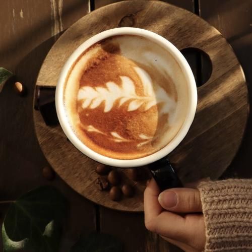 چشما خون سنگین سرم بهشت اونور من اینورم - ترند