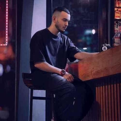 دانلود آهنگ تو اصن باهام قهر کن ﻫﻤﻪ روزو ﺷﺒﺎی ﻣﻨﻮ زﻫﺮ ﻛﻦ از مهیار