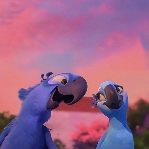 با همه فرق دارم چون آهنه قلبم