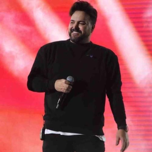 علی عبدالمالکی چشماش درشته داره میده کشته با من طرفه هر کسی