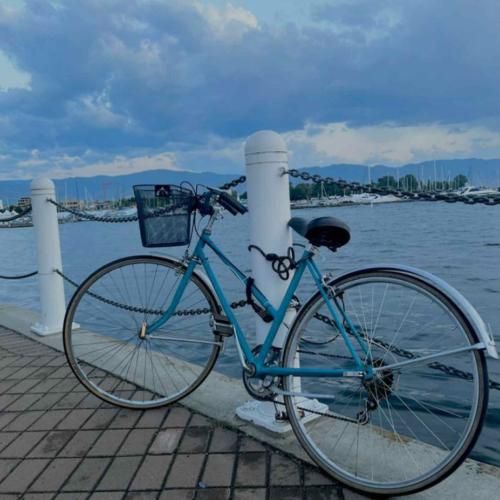  مونده یادم من بدیتو هیچ وقت یادم نرفت