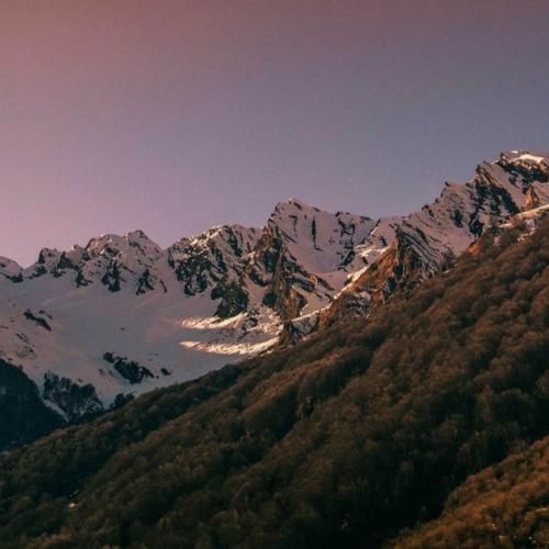 کم کن قضاوت با اون انگشت اشارت