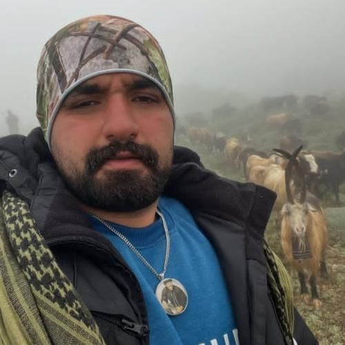 مهدی کارگر بمردمه