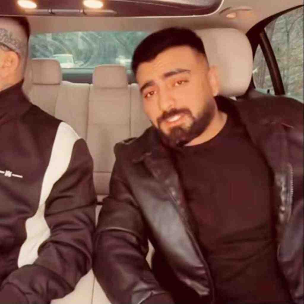 رامین تجنگی  اﻧﻘﻠﺎب ﻛﺮدم ﺑﺮات ﻛﻪ رﻫﺒﺮم ﺑﺸﻰ