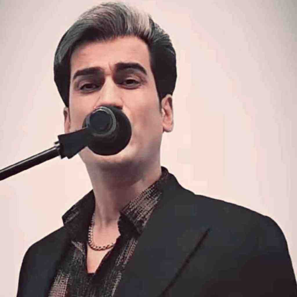 مسلم فتاحی  سینه ریز گردنت اول اسم منه