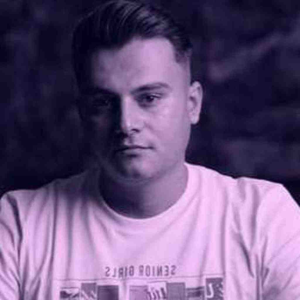 رامین کرمی  استوریته دیدم خوشگل شدی براش