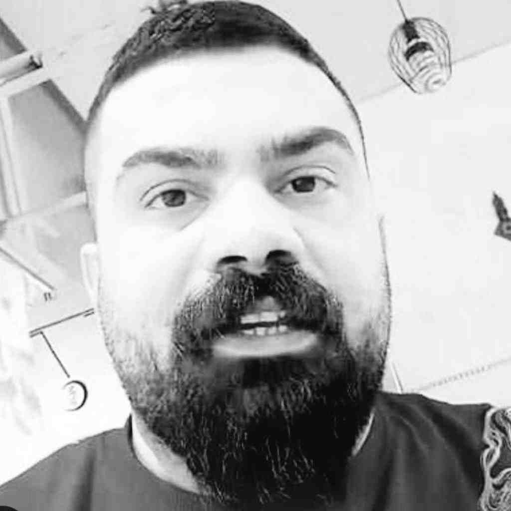 فرهاد جهانگیری   یه چند وقته که از قلبم جدایی