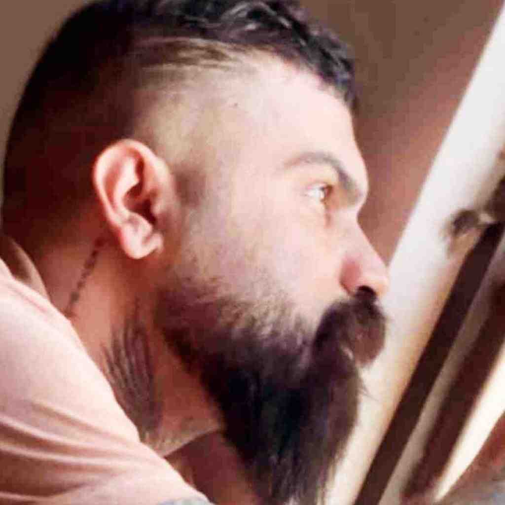 فرهاد جهانگیری  خدا خستم کردنه روحم چنی سردرگمه