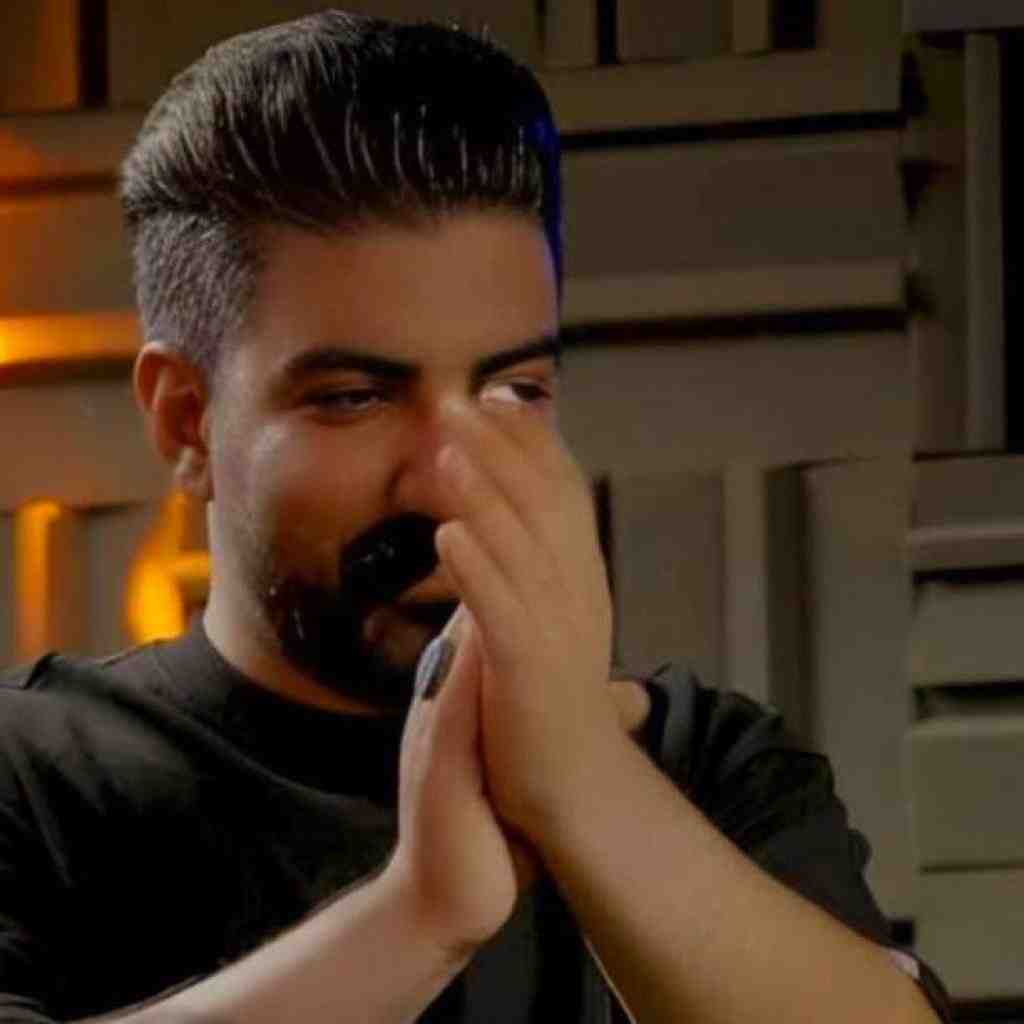 میلاد غلامی  نه امیر و نه جواد نه دکتر نه بی سواد