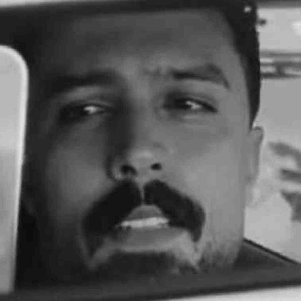 پوریا محمدی یک شب