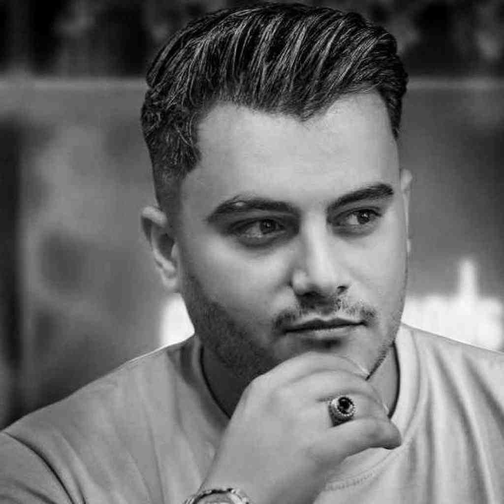 دانلود آهنگ رامین کرمی به نام مهر باطل و بان قلبم کتان